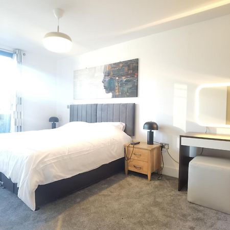 Celaka Birmingham Central Apartment, Free Indoor Parking Esterno foto