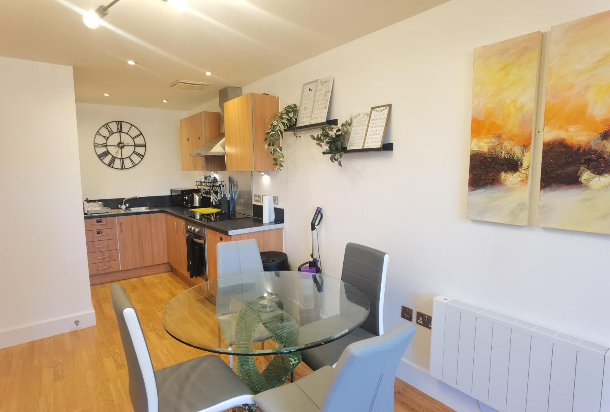 Celaka Birmingham Central Apartment, Free Indoor Parking Esterno foto