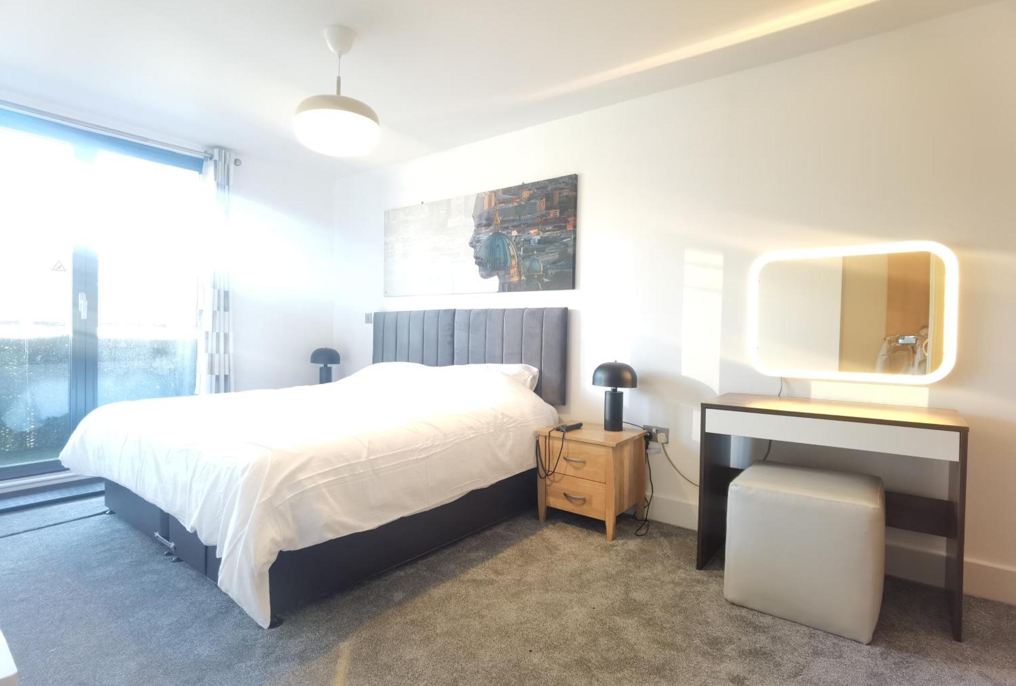 Celaka Birmingham Central Apartment, Free Indoor Parking Esterno foto